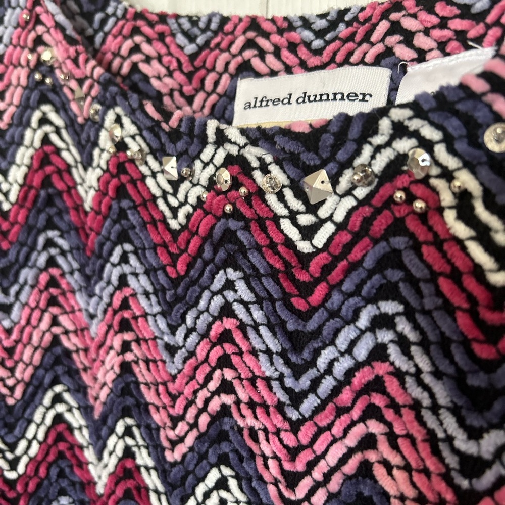 Alfred Dunner Zigzag Multicolor Pattern Blouse To… - image 4